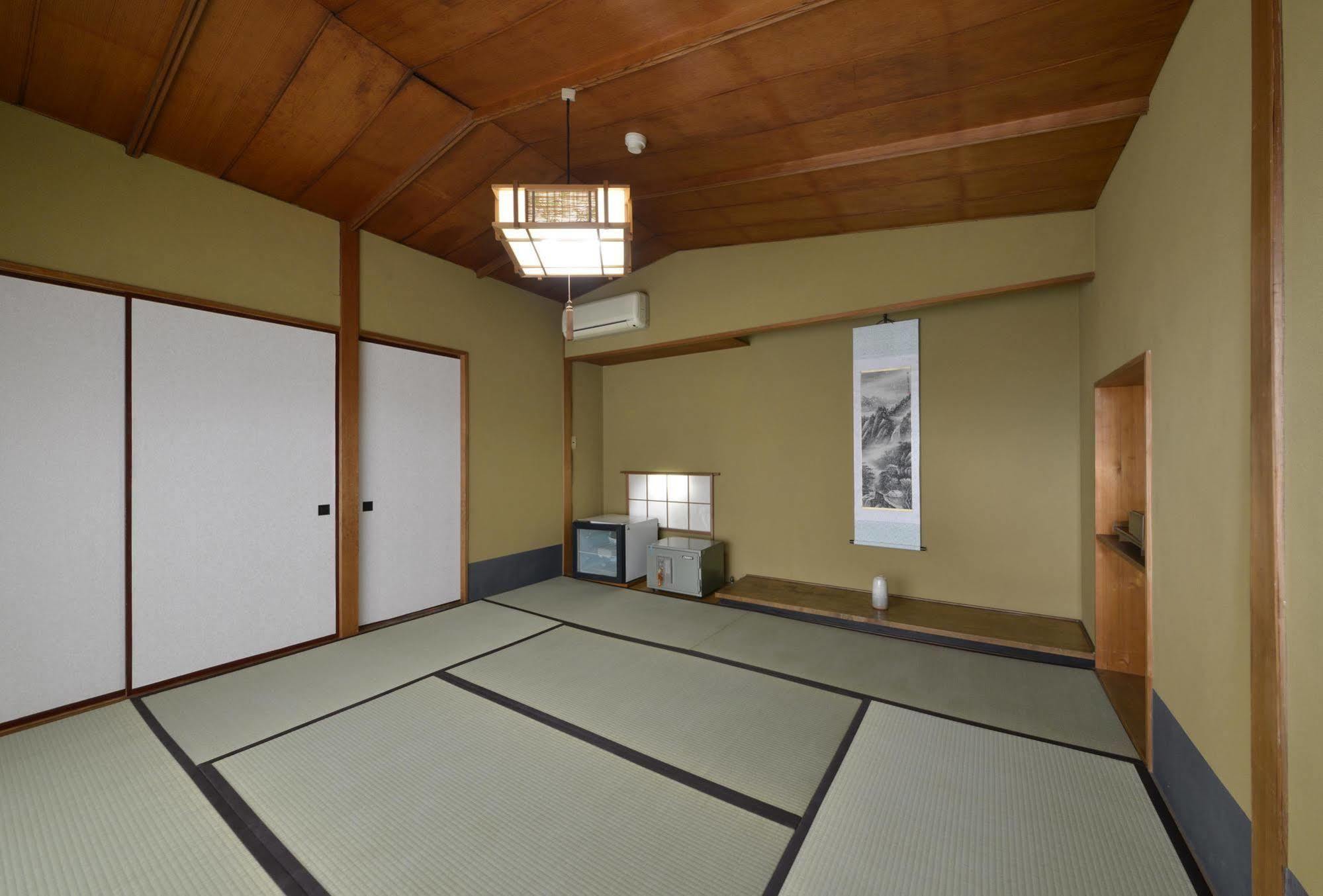 Zen Hostel Yamanouchi  Ngoại thất bức ảnh